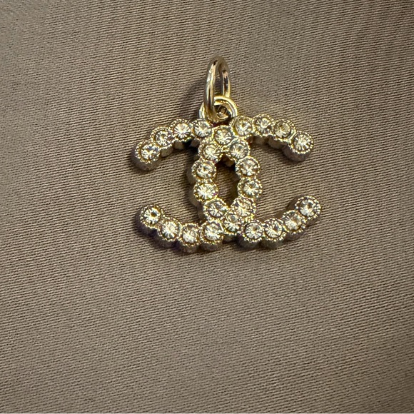 Accessories - Chanel Zipper Pull